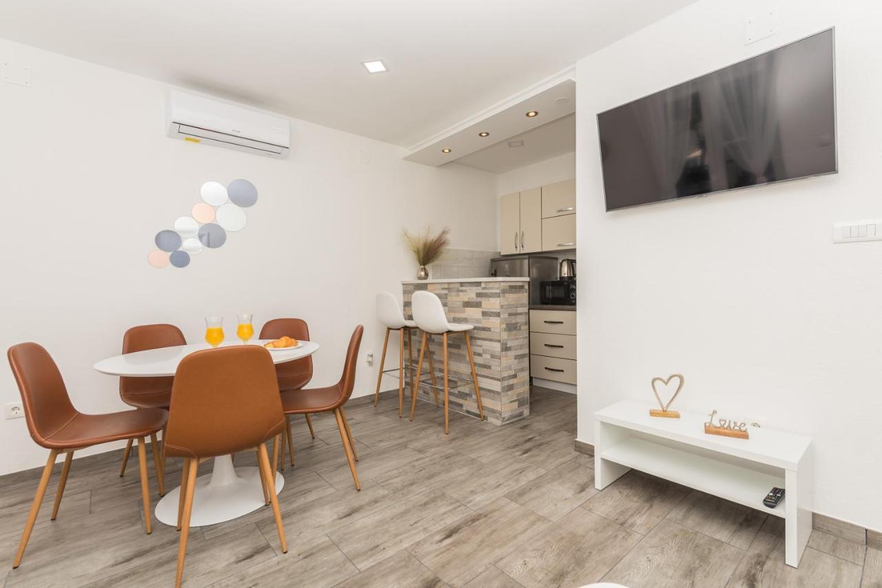 Apartament Makarska Dalija Zewnętrze zdjęcie